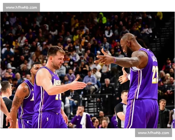 湖人对决热火总决赛全场回放经典瞬间与冠军之路解析完整战术巅峰对抗